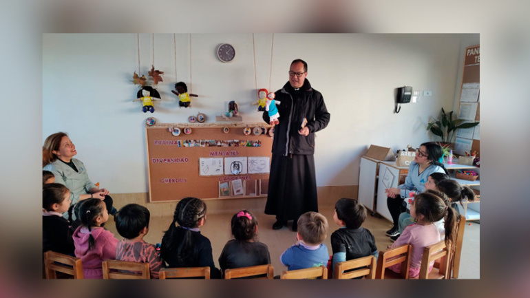 Cultivando el Espíritu desde los Primeros Años: Formación espiritual en el jardín infantil