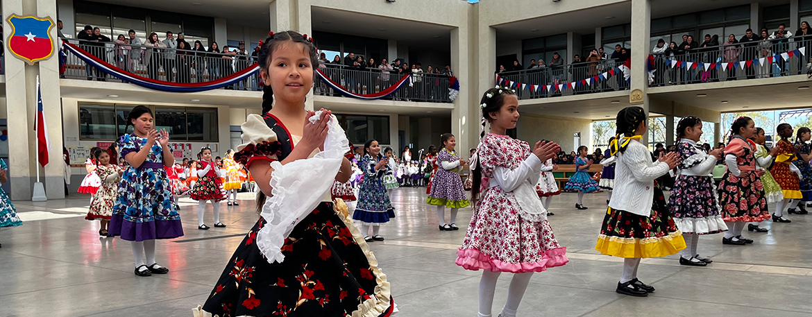 La Fundación y sus colegios celebran Fiestas Patrias 